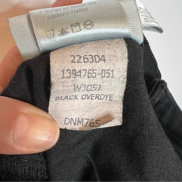 PAIGE Verdugo Ultra Skinny Jeans in Black. Size 29 - Picture 10 of 10